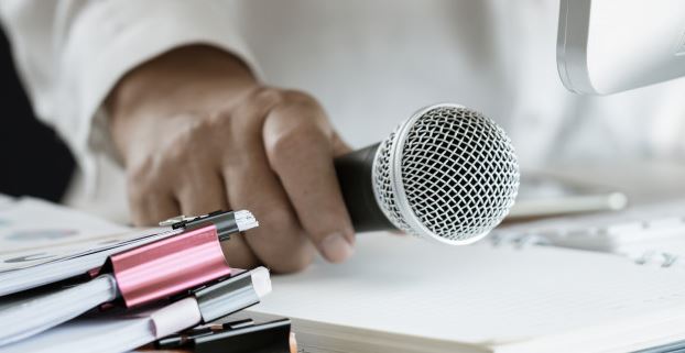 Voice coaching session